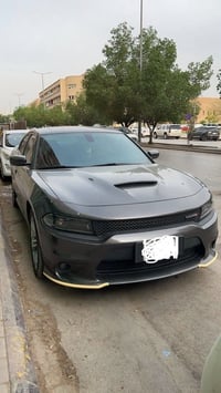 جارجر SXT • ٢٠١٩ • رقم بغداد