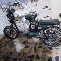 عندي دراجه شحن للبيع حجم ٢٠ الدراجه كامله من أي نقص  فقط بريكات  السعر...