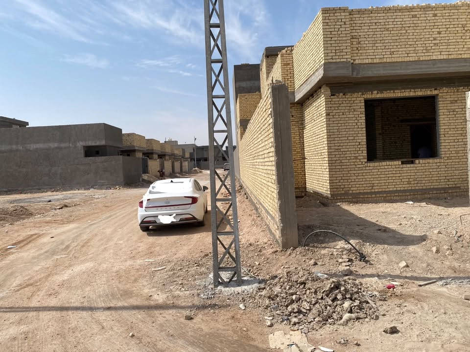 🔺بيت ركن مساحته 250م.
🔺موقعة الشارع الفاصل مابين مجمع بن يقطين والمحاميد ، مقابيل شارع 30 .

🔺مكان البيت مستقبلاً تجاري جداً.

الخدمات المنطقة  ماي كهرباء كامل♦️

🔺مطلوب للمصرف العقاري 107.

🔺سعر البيع 75مليون بيد البائع

للأستفسار تواصل  اتصال او وتساب فقط 

***********
