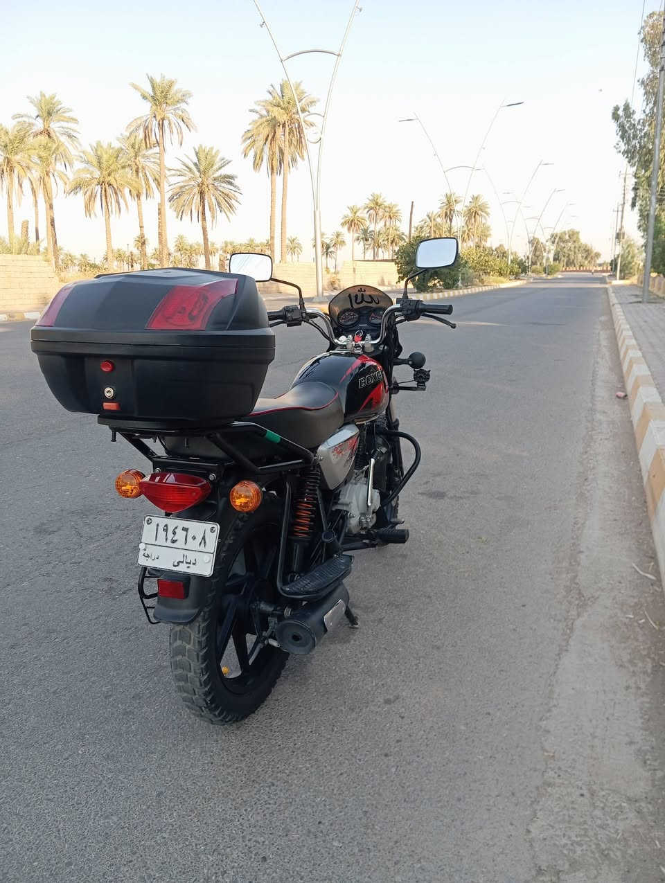 سلام بيع سريع بوكسر موديل 21فحل مرقم ديالى ب سمي شرط تحويل ثاني يوم بعدها بالجيس خرسه جيب فيتر وياك وتعالى افحص اخو الصفر شكد متصور نضيفه مال بيت كهربائيات كله شغال كيلو متر رون سرعة مال بانزين ابره مابيها نقص الله شاهد سعرها  مليونين و100الف شراي يتصل مكاني ديالى سعديه الجبل بحيرة حمرين 
***********

