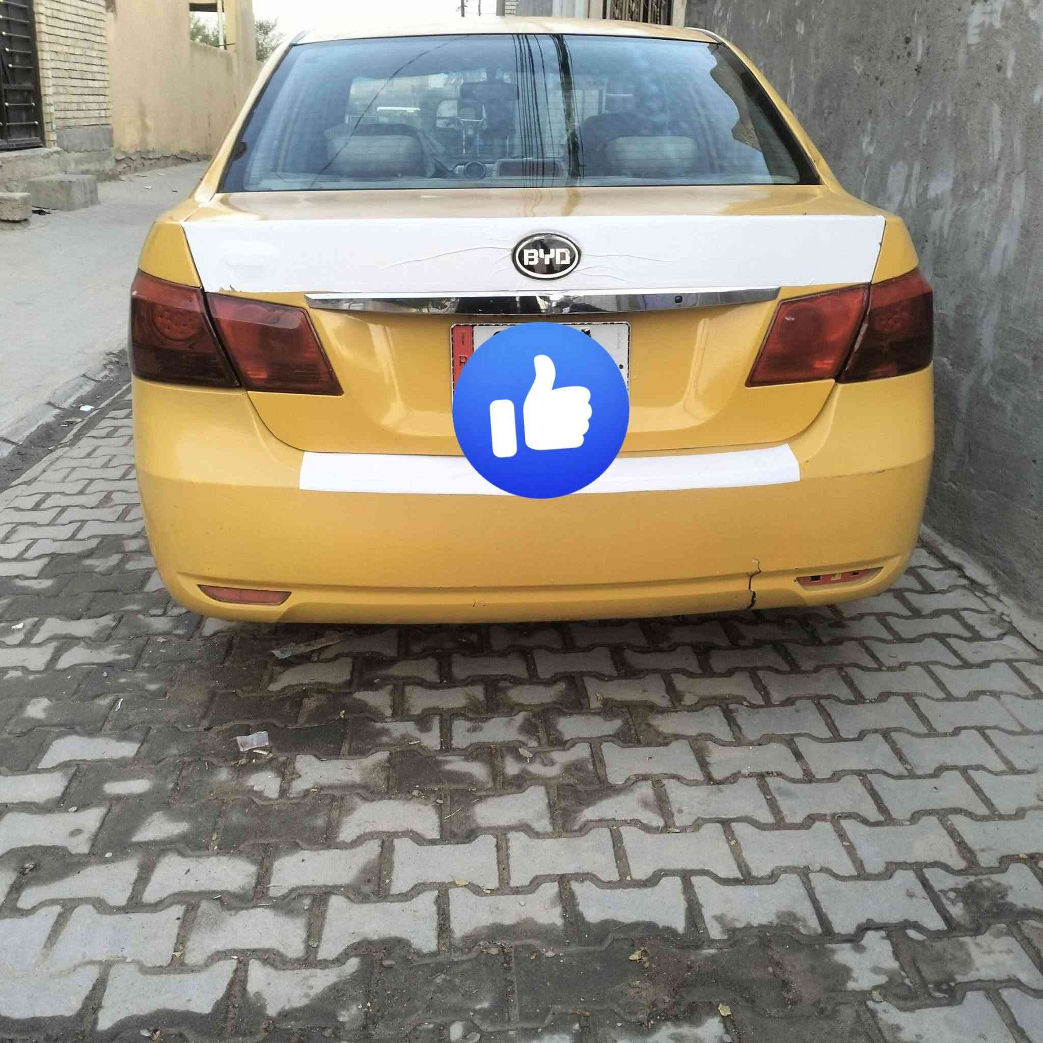 سلام عليكم. بي وايدي G3.  سياره  جاهزه كير مكينه حداديه تخم تاير   بصمه  تشغيل عن بعد  تحكم ستيرن.   سعر 42. وبيه مجال حك جيه بيه مكانات صبغ  عنون كربلاء. رقم تلفون ***********
