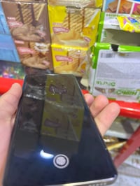 هونر X9c • ٢٥٦ • شاشه مكسوره