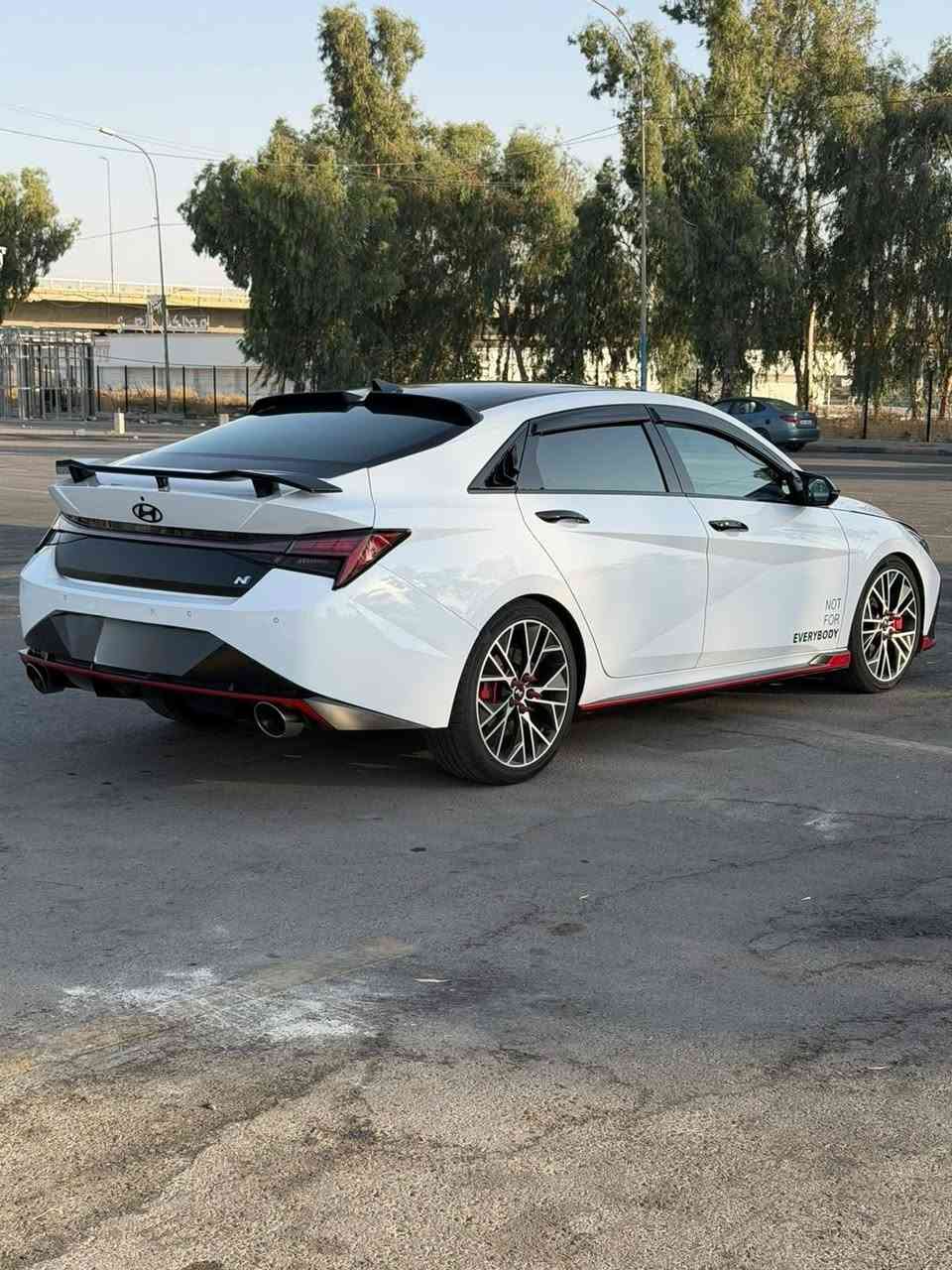 هونداي النترا N 2023
محرك 2000 توربو أربعة سلندر
رقم بغداد مشروع وطني 
ممشى 70 الف كيلو
كير عادي سيارة فوول بلا فتحة
سيارة ستوك فقط عليها اويل كانش كان
سعرها مناسب للسعر اكتب رقم 23🔴
مكان موصل 
***********
***********
*********** موصل, نينوى
