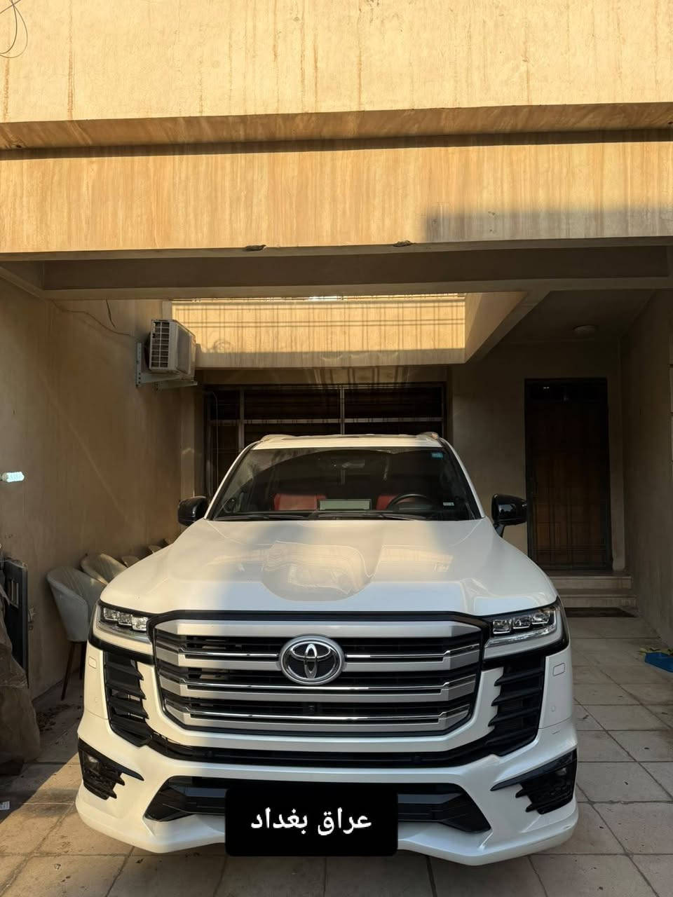 لاندكروزر VXR • ضمان • ٢٠٠٠٠ كم
