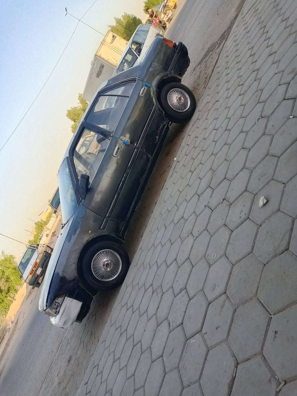 السلام عليكم كورولا للبيع 91 السياره مال واحد كاسب على باب الله يروح ويرجع بيها سعرها بلاش بعشره اوراق قفل 10 اوراق الشراب سياره جاهزه خير من الله اوتوماتيك ما عايزه كل شيء رقمها نجف***********
