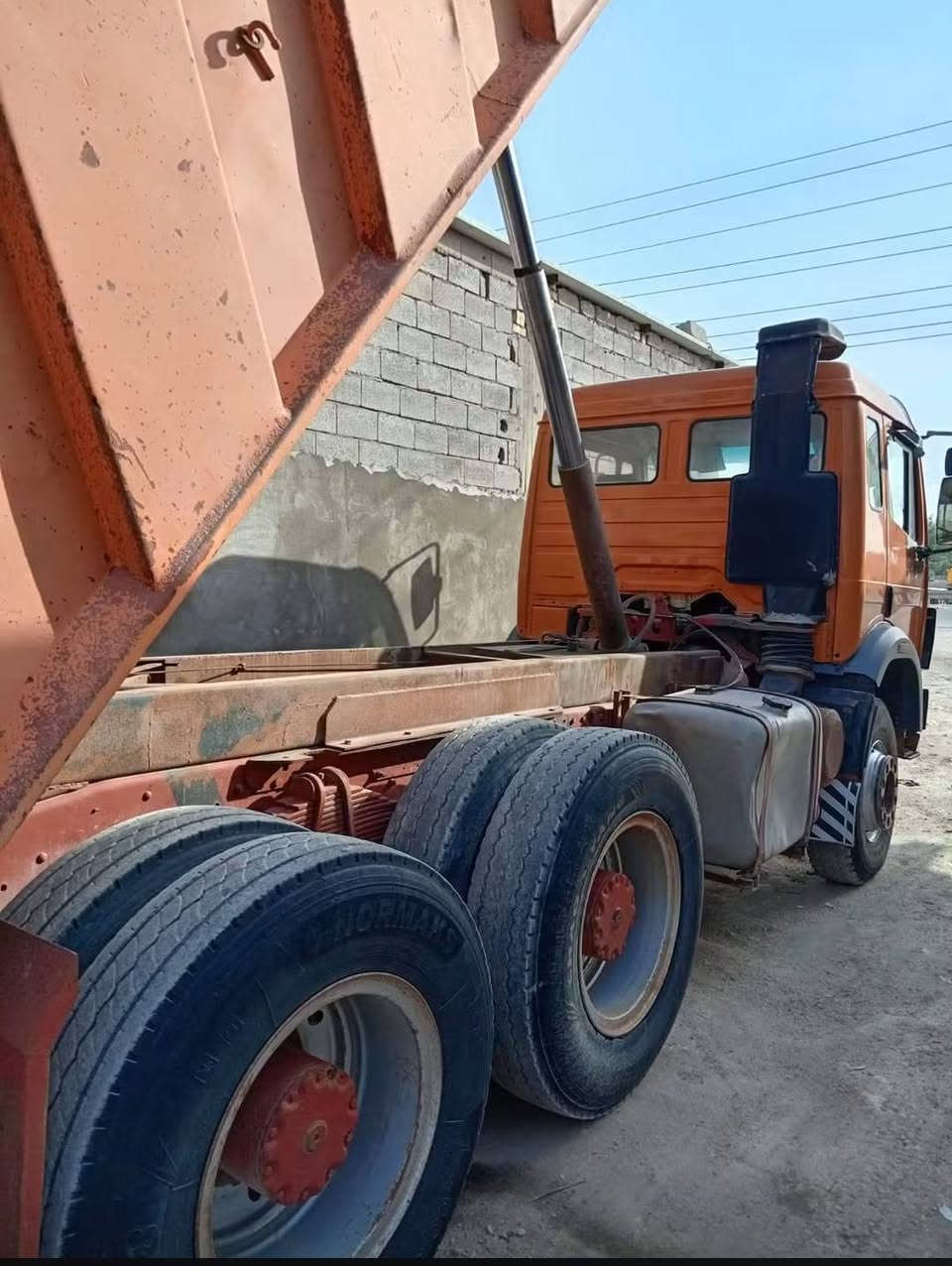 السلام عليكم البي للبيع موديل 75 محدثه كرواتي
مكينه 8 سوبرين كير 210 فافون مجموعه جيف الشاصي دبل باج

للاستفسار *********** العنوان البصرة شط العرب

