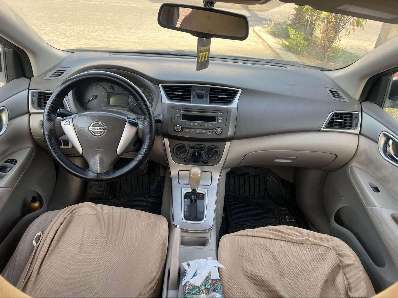 سعر ٨٢ ورقە کەمەک مجال شوێن هەولێر ***********
نیسان سێنترا ٢٠١٥ کرایتە غاز  واتا غاز+ بەنزین
تۆماتیک جام کارەبا abs ناوزەرد گێرومەکینەوتەبرید بەشەرتە ٥ پارچە سبوغ  بێ ژۆرێ سەیارەکە زۆر جوانە سەنەوی ژینگەوریگا بەسەرنەچووە ماوە بەناوی خۆمە
عربي
سعر ٨٢ورقە مکان اربیل ***********
نیسان سینترا ٢٠١٥ توماتیک جام کهربا abs
٥قطعە سبغ بدون دواخل
گیر ومحرک تبرید تحویل بشرط سنویە مو ساقط سیارە بإسمي أربيل, العراق
