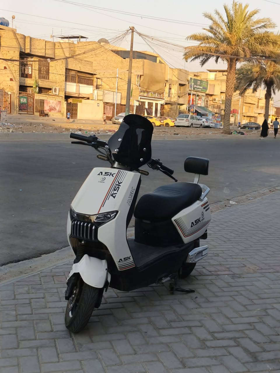 سلام عليكم
دراجه شحن البيع 

نوع سكنس حديث 

موديل 2026

استخدام 3اشهر
✅ ملاحظه بيه كسر بسيط بجاملغ✅

الدراجه نضيفه جدا 

السعر 850✅

العنوان بغداد مدينه الصدر ✅
الاستفسار/***********/✅
✅✅✅✅✅✅✅✅✅✅
