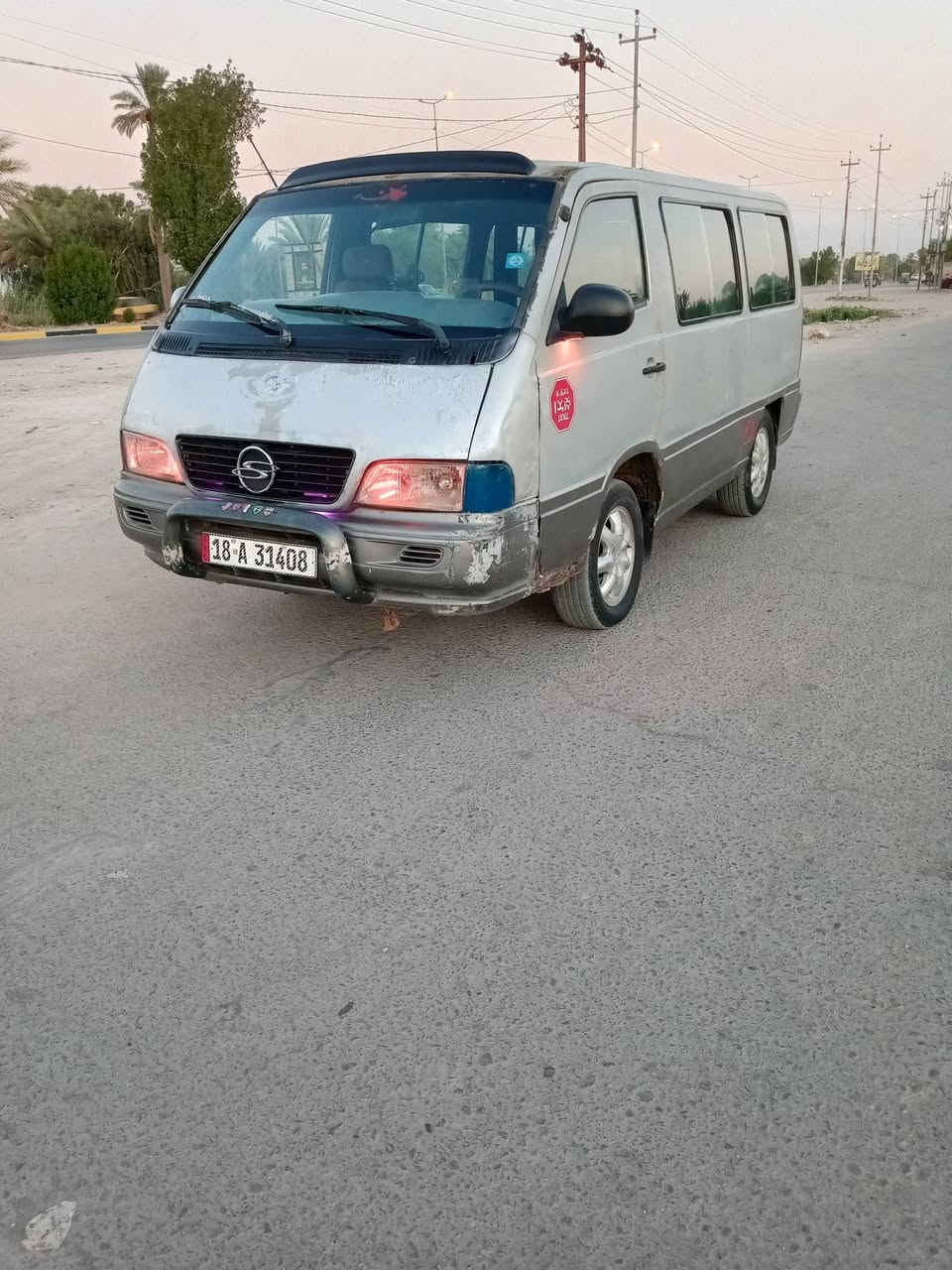 السلام عليكم 
استانا للبيع موديل 96 رقم انكليزي 
سنويه جديدة ل 2031 كيل ومكينه وحداديه جدد 
المكان : القاسم 
الرقم : ***********
