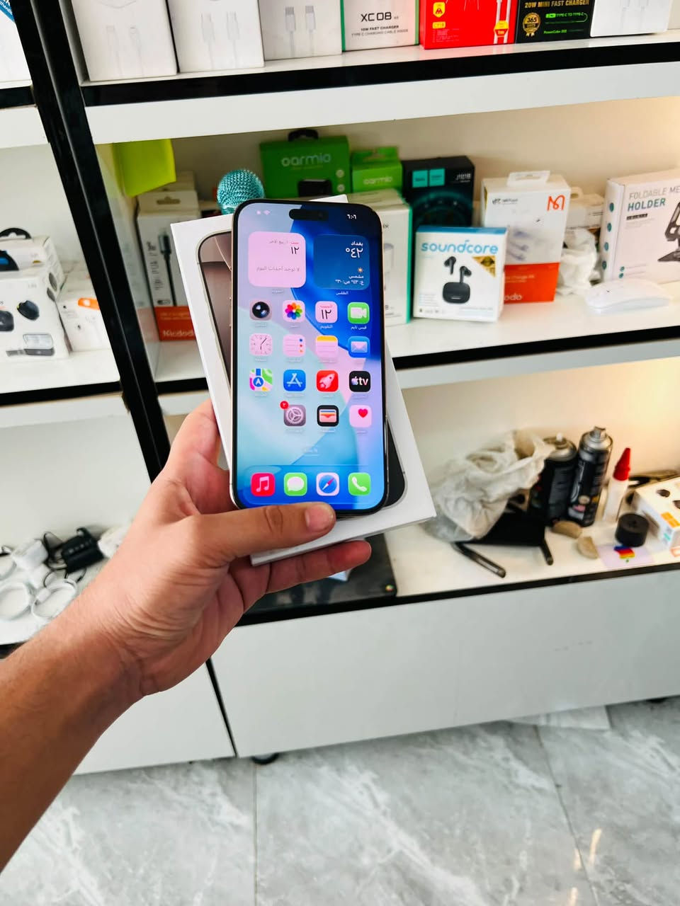 السلام عليكم 🌹
📱 آيفون 16 برو ماكس
💾 الذاكرة: 256GB
🔋 البطارية: 83%

✅ الجهاز كله شغال: نت، صوت، اتصال
✅ ما بيه أي خلل
✅ الجهاز نظيف جداً
🔧 مبدل شاشة أصلية
🛡️ الشاشة الأصلية مكفولة ومضمونة بشرط الأصالة

📍 المكان: بغداد – مدينة الصدر
💰 السعر: 840 ألف
🔻 نهايته للشراي

📞 للشراي الجاد: ***********
اتصل وبالخدمة 🌹
