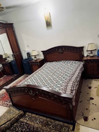 غرفة للبيع • نظيفه • استخدام قليل