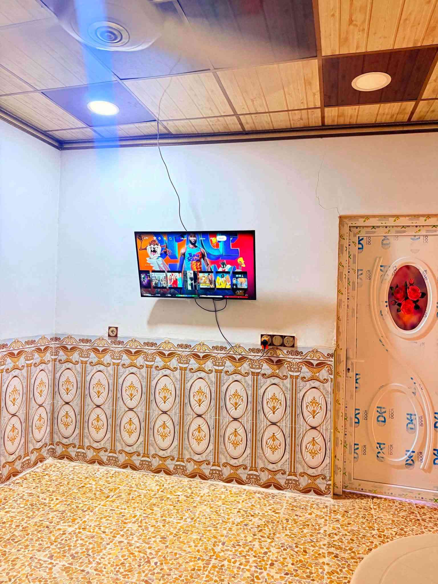 🏠 لدينا دار للبيع في الموصل جانب الايسر في حي سومر قرب مولدة العساف
مساحتة /١٥٠م
طابق واحد
بناء الدار /حديث

💰 السعر على الخاص أو مراجعة مكتبنا

📞 مكتب الكنز للعقارات
***********
***********
