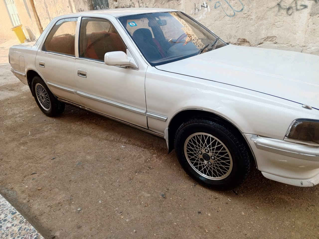 كرسته كصيف للبيع سياره مكفولة من الكص ونقل جثه مكينه وكير ونجي جديد رقمها جديد ناصرية مشروع وطني السعر 37 بيه مجال لشراي مكاني البصره الزبير 
***********
