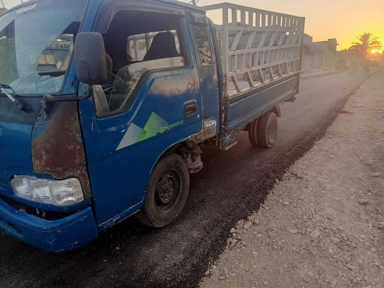 فونتيرا موديل ٩٩ للبيع قلاب محرك جديد سياره جاهزه 
السعر 40 ورقه وبيها مجال ////رقم نجف العنوان ديالى جديدة الشط هاتف ***********
