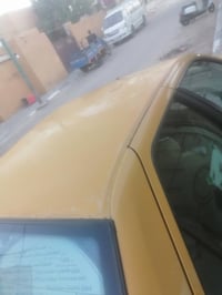 بيجو ٤٠٥ موديل ٢٠١٢ سيارة نضيفة ما بيه اخياس صبغ الشركة شواصيي نضيفة م...