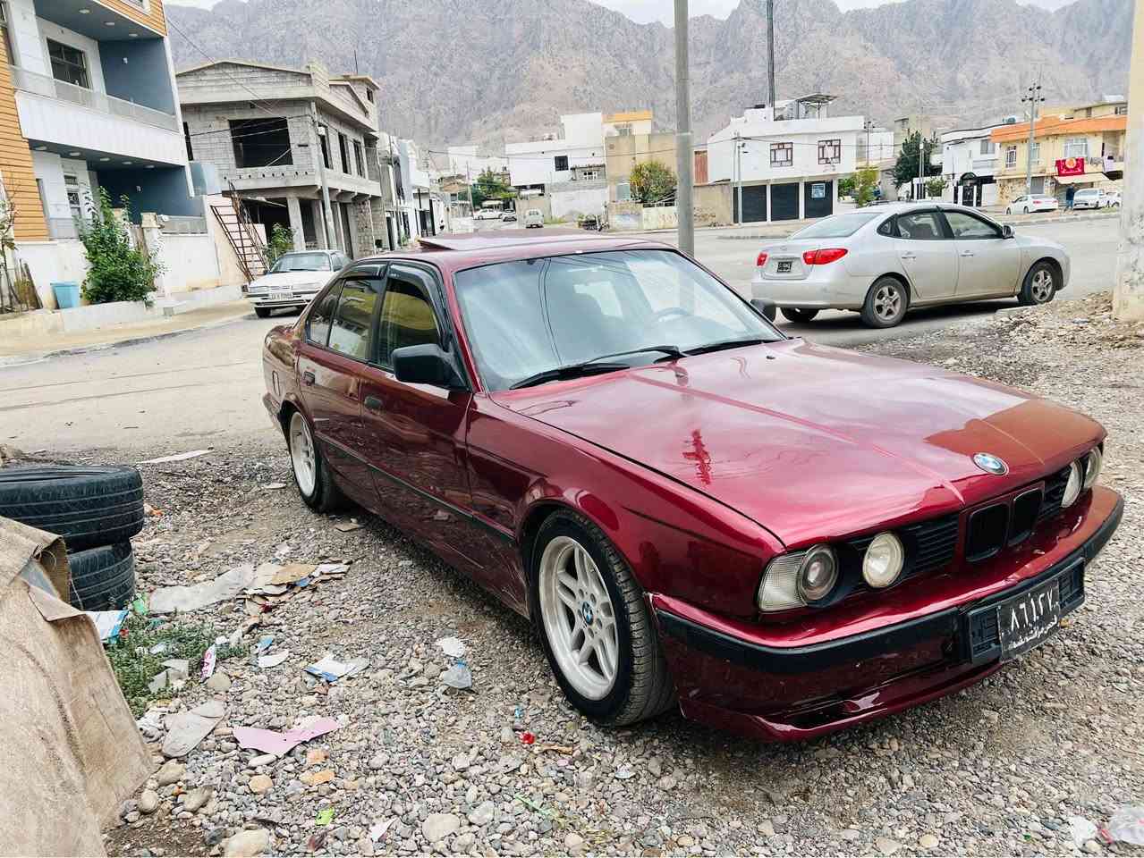 بي ام ٥٢٠ • موديل ٩٢ • رانية