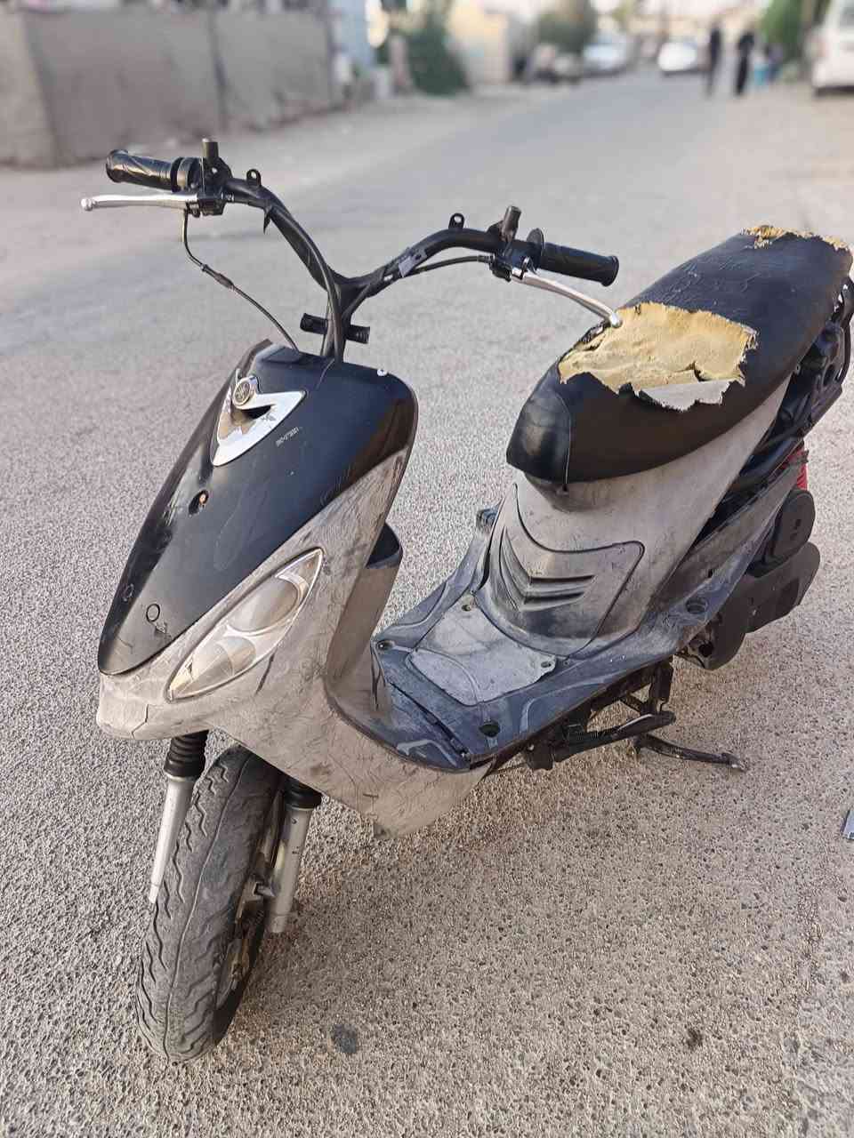 سلام عليكم درجة ماكس منغولي 55لبيع نضيف كلشي شغال بيه سلف مكينه ناعمه شلعه ومشي سعرها مناسب 300مكان ناصريي مركز وشراي ***********يتصل عله رقم مستعجل عليه بيع
