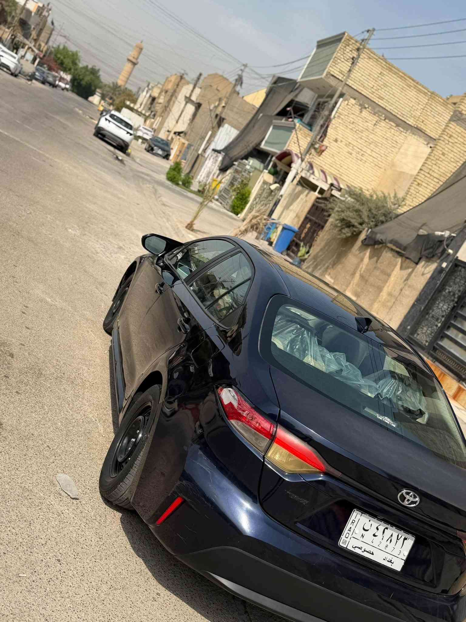 السلام عليكم
كورلا موديل 2022 رقم بغداد معوقين وكالة عامة مطلقة اسوي
بالـ 28 تصير حرة 
المعوق ولد شاب اخرس جيراني
گير محرك صدر تبريد كفالة
كاملة بدون نقص فقط البگلايت مكسورة 
ماشية 61 ميل السيارة على ايدنا احنا استوردناها 
سونارها موجود بالصور 
بدون ايرباك السيارة
بنيدها جارد ينرادلة بولش هو والجنطة 
سعرها 118 وبيها مجال
مكاني بغداد السيدية
 واتساب وخط ***********
(ترهم مراوس)
