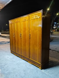 قنصور • اربع ابواب • نضيف