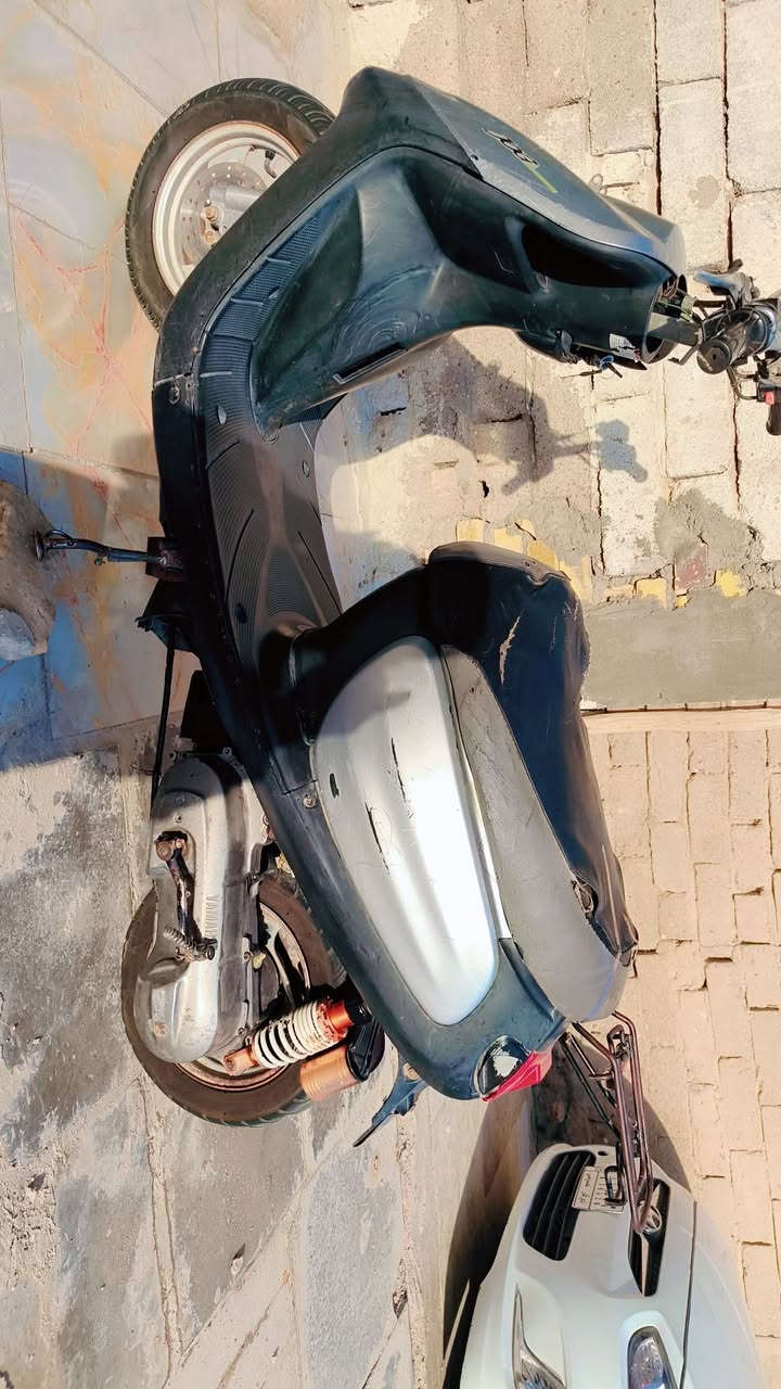 دراجه منغولي فحل البيع دراجه شغاله حالين جاي نروح بيه ونجي ابيع كوم حديد ١٥٠  ***********
