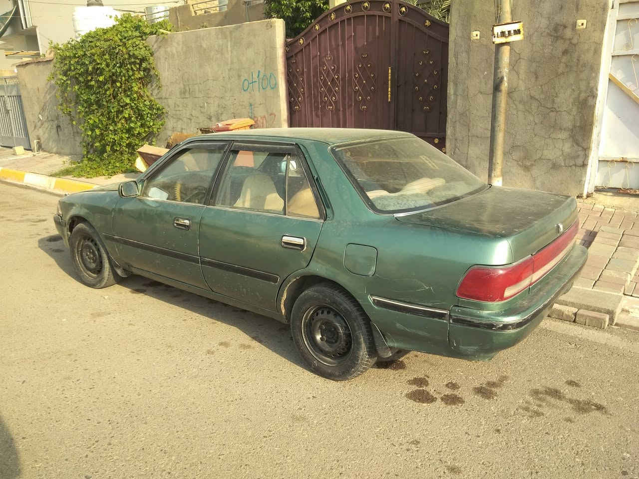 تويوتا كرونه 1992 كير أوتوماتيك محرك أبوالكف استيرن يسره بلاد كيرومحرك شرط رقم بغداد رقم وسنويه جديد سعر25 ورقه مكان في طوز ***********
