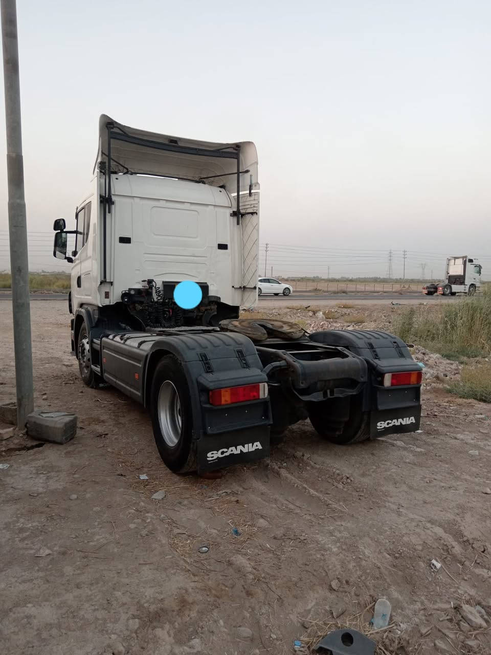 السلام عليكم سكانيه للبيع موديل 2003 رقم دهوك كير 3×3 مكينه انجكتر 420 شاصي مكفول قماره بيهه تسبيعه زغيره ولباقي مكفول سنويه نافذه بل 2017 وعربانتهه ما موجوده مصفره ضريبه ومرور لل 26 مرسمه عربانه تك تاير 3 محاور رتايدر سياره جاهزه     السعر 125 وبيهه مجال للستفسار *********** *********** 
مكان سياره واسط العزيزيه
