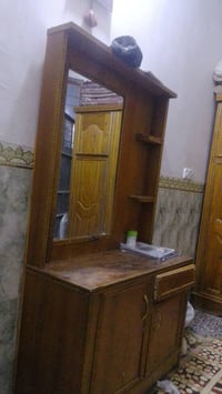 ميز مراية • للبيع