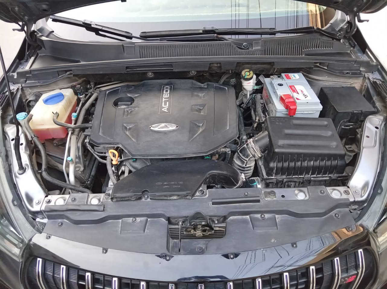 🚘 شيري أريزو موديل 2024 للبيع

📍 بغداد – حرة باسمي
🔹 السيارة كفالة عامة باستثناء تعديل بادر في باني وباردة باتكمة مساحه صغيره 
🔹 ماشية: 17 ألف كم
🔹 فول مواصفات
🔹 تحكم ستير
🔹 شاشة
🔹 مقعد سائق كهربائي
🔹فتحت سقف 
🔹داخل لونين اسود وبيجي 
🔹 لم تمضِ عليها 8 أشهر من خروجها من الشركة
🔹 السيارة بحالة ممتازة

💰 السعر: 105 ورقة وبي مجال 

📞 رقم الهاتف: ***********
📍 العنوان: بغداد – حي الجهاد
