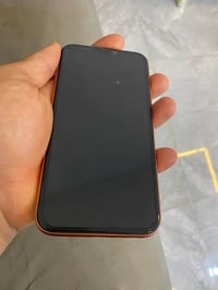 آيفون XR • ٦٤ • بطارية ١٠٠