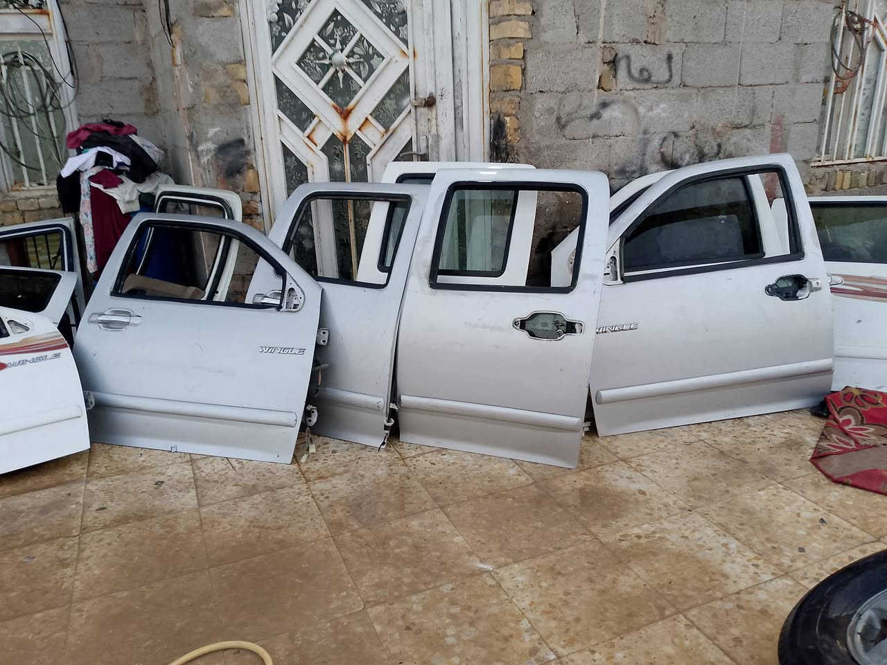 سلام عليكم يتوفر غراض بيكم صيني كريت ويل سستم كامل كريت ويل عنوان ميسان مجرالكبير لاسستفسار تصال رقم ***********
