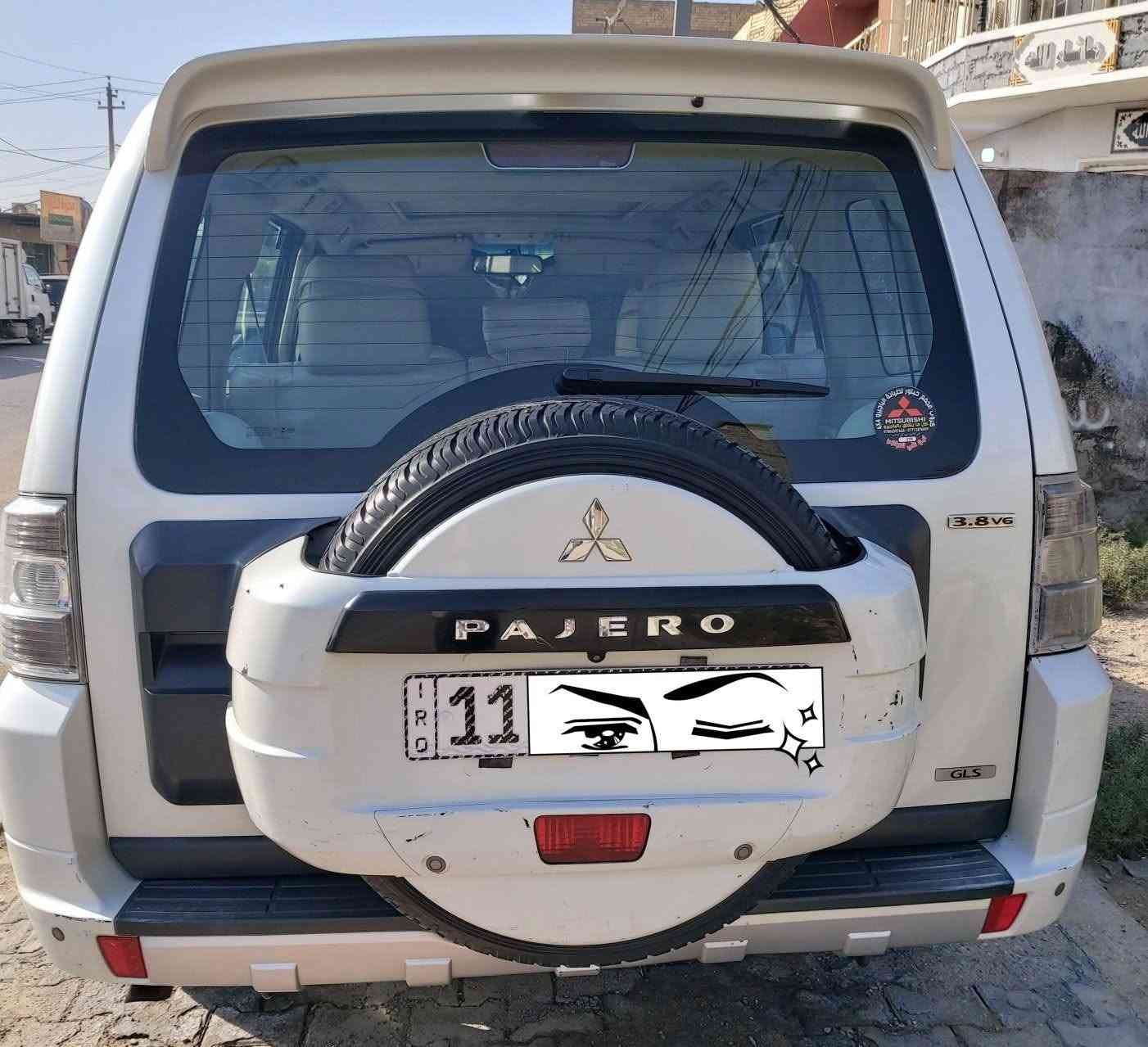 السلام عليكم

   للبيع باجيرو اعلى فئه

   باجيرو 2010 بغداد خليجية

   وكاله حبتور اعلى فئه بل حبتور

   رقم بغداد انكليزي مميز

   مداور ثاني يوم 

   سنويه لغايه 2027

   مواصفات فول 1/1 

      فتحة 

       دمام 🥁

       لايت زنون

     حساسات خلفية

     اشاير بلمري 

     كشنات جلد 

     تحكم ستيرن 3جهات

     مري شفط 

     مكينة v 6.. 3.800 .. GLS

     كروز سرعة

     تبريد ثلاث قطع 

     7 راكب

     ثلاجة 

     كشنات جلد

     نضام دفلوك 

     حاكيه الجبيره 

     مري شفط

     شاشه كامره دواره

     12سماعه 

                            AWX

       4*4

      ارضيات الشركه بعدها بيها 

      السيارة بدون صبغ ولا تبديل ولا معجون

      عدا ٤ اصبع بل جاملغ بل هلال الايمن فقط

            السياره احله من الصور

      (( مكان السياره بغداد المحموديه  ))

                    للإستفسار هاتف .

        اتصال  *********** 

              او عل واتساب واني حاضر 

           اسف عل اطاله تحياتي للجميع
