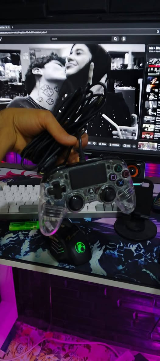 السلام عليكم ورحمه
Pc كاملة مواصفات بل صور تلكاهن 

كاملة شلع الميز وكلشي وياهة 
 ويجي وياهة ملحقات وكراتين موجود مال شاشة ومال الكيس والبقية.  راسلني وتدلل *********** وتساب
