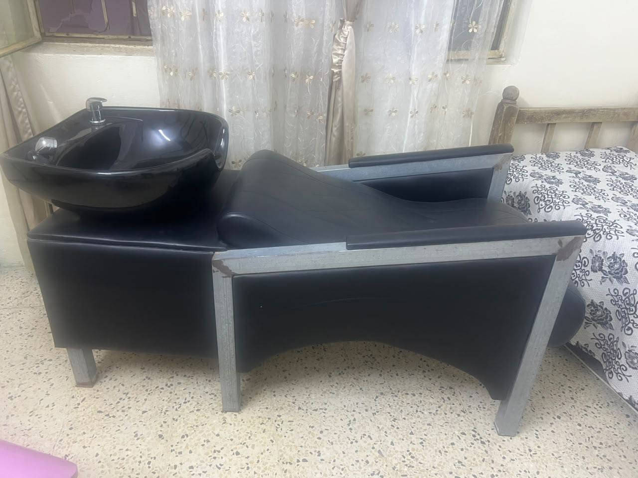 صالون • تجميل • واتساب