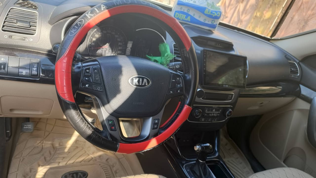 سورنتو ٢٠١٥ • ٧ راكب • رقم اربيل