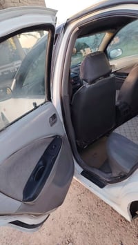 نيسان صني • ٢٠٠٢ • محرك ١٨٠٠