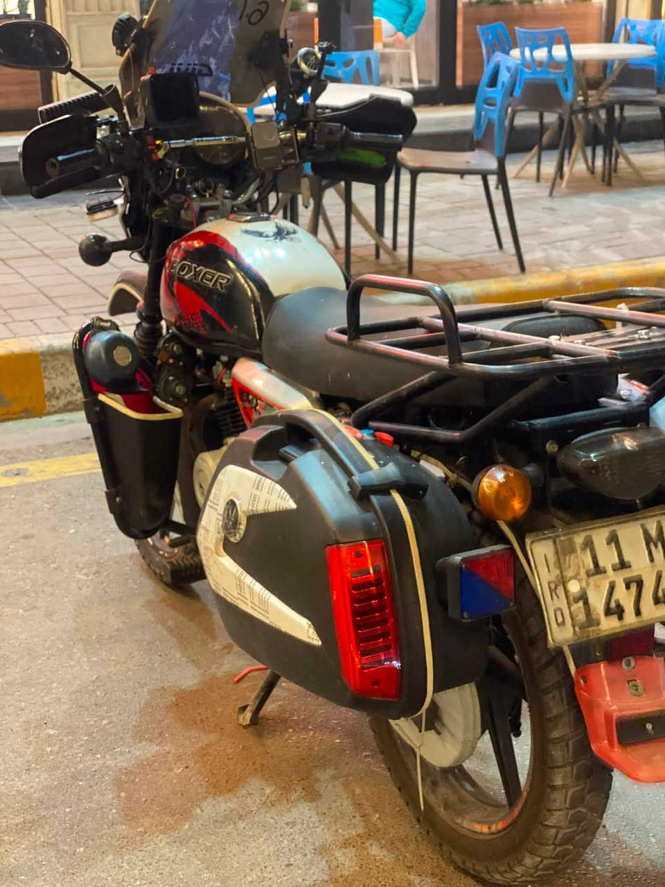 سلام عليكم للبيع شكل 23 فول الفول
الدراجه مكينه ساطره بوشه وبستم بيها صوت ابيع كايمه ممفتوحه سابقا اول فتحه الها
عدى الجنط ول كار بلي الشاشه 
الباقي كله حلال عليك رقم وسنويه نكليزي تحويل ثاني يوم
مكاني شعب حي اور 
***********
