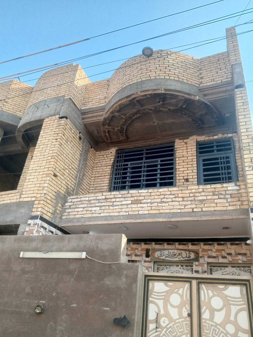 السلام عليكم
#بيت للأجيار التفاصيل داخل الفيديو
للاستفار الاتصال ع ***********
