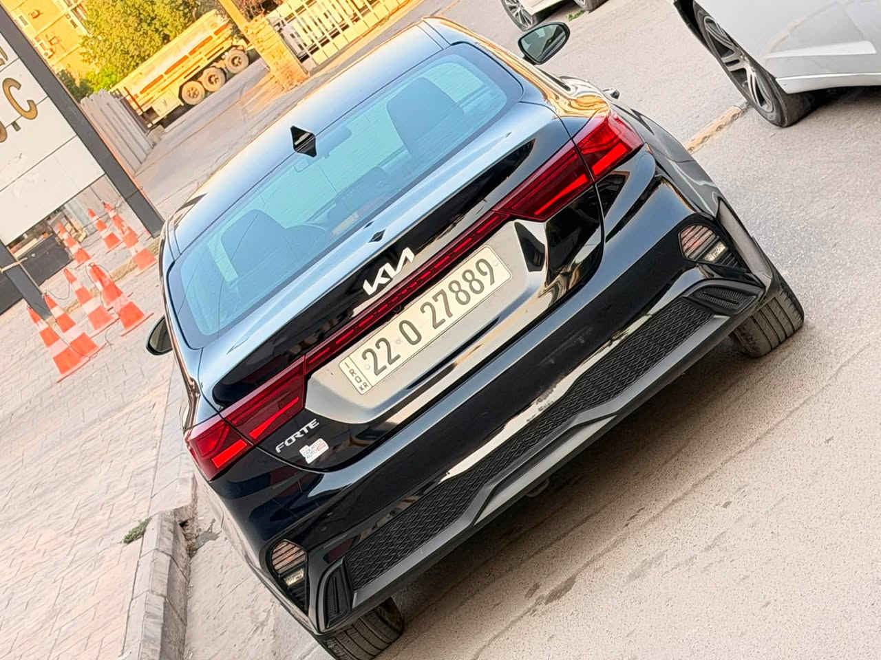 🚘 كيا فورتي 2024 وارد أمريكي
🖤 لون أسود

📍 رقم أربيل جديد

💰 السعر: 13,700$ وبيه مجال بسيط

✨ بدون دواخل — جاملغ وبنيد حادث بالصور

3KPF24ADORE723672

🔧 المحرك: 2000 دوش

📊 ماشية 20 ألف ميل على وضع أمريكا

⭐ المواصفات:

• رادار أمامي

• تحديد مسار / سياقة ذاتية

• كاميرا خلفية دوّارة 📷

• شاشة كبيرة

• فول تحكمات ستيرن

• 3 أنظمة قيادة: Sport / Normal / Smart

• كروز مثبت سرعة

• ويل كب كروم

• منافذ USB / AUX / 12V

📞 للتواصل: ***********

💰 السعر: 13,700$ وبيه مجال بسيط

📍 العنوان: بغداد – زيونه
