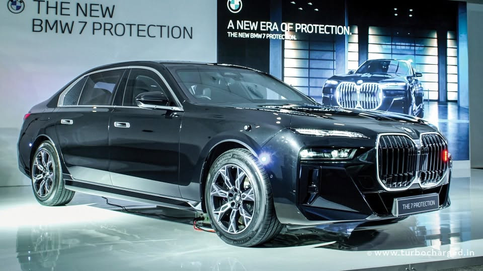 BMW • حجم٢١ • موديل٢٠٢٥