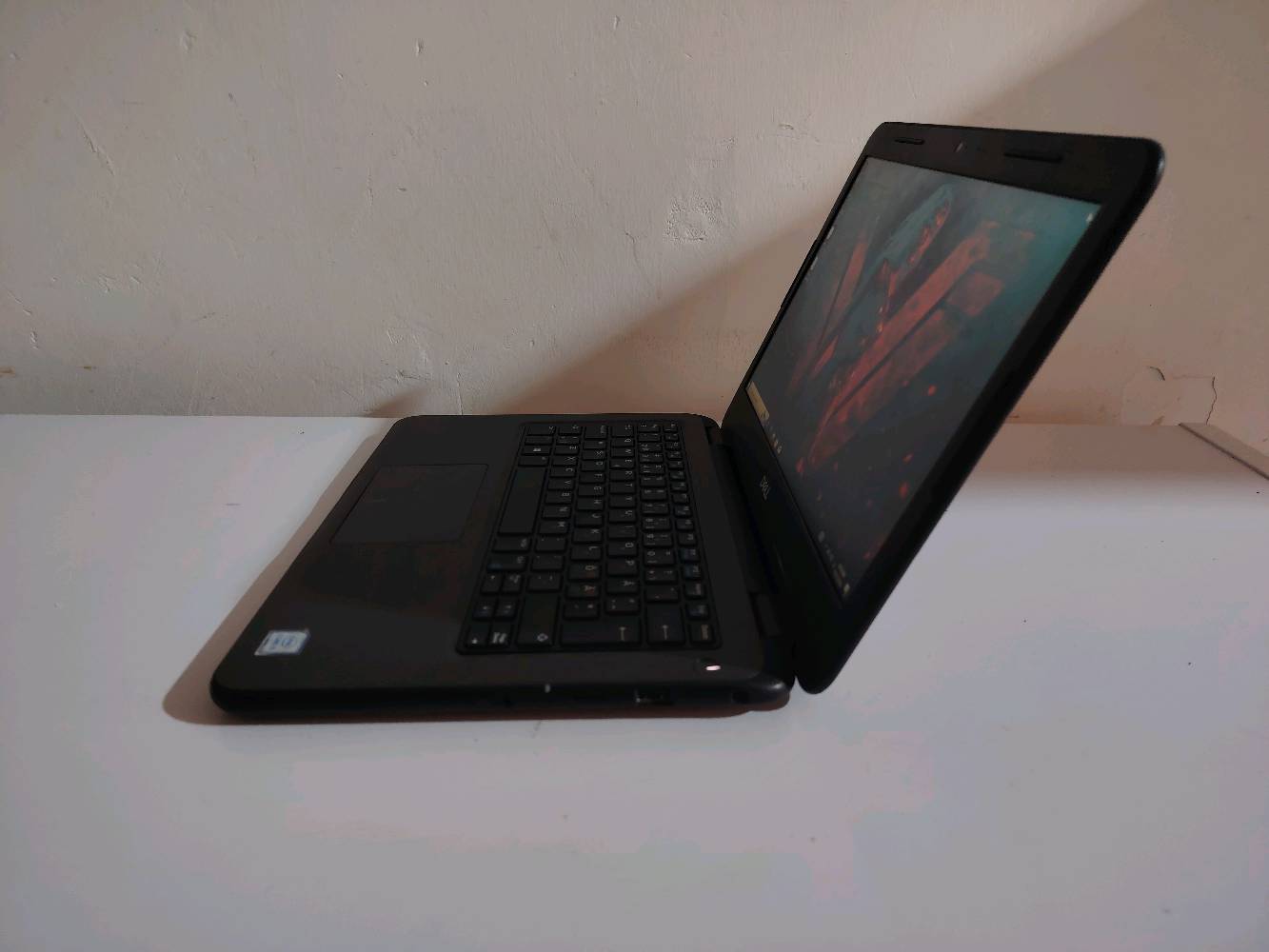ديل 3310 • كور i5 الجيل الثامن • SSD 256GB