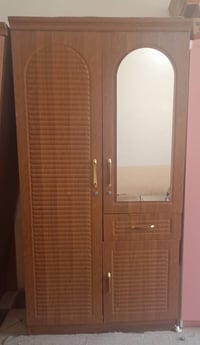 2 كناتير مستعملة للبيع  للتواصل عبر الواتس اب : 07813559655