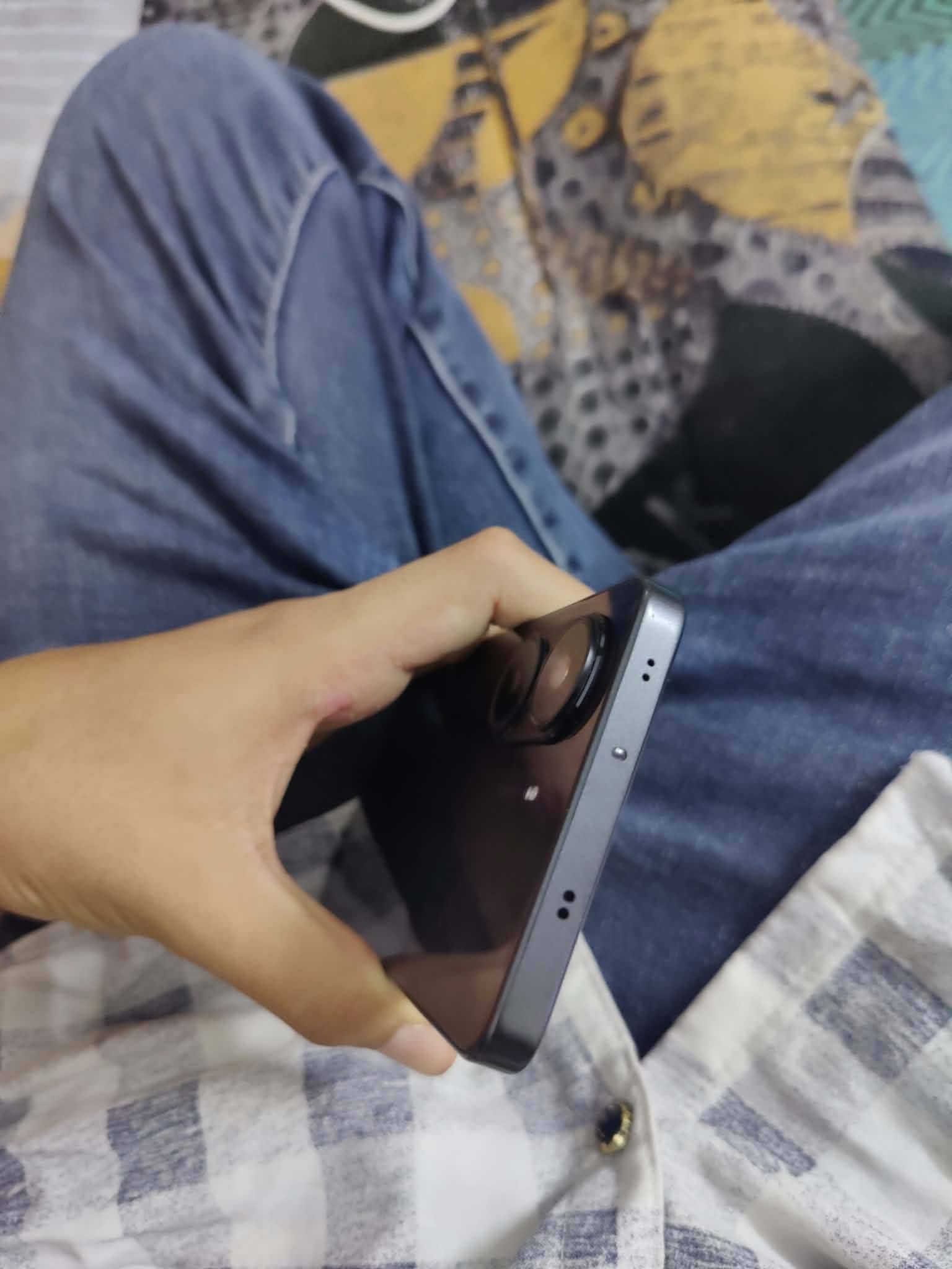 بوحو x 7pro لون اسود نضافة 100 بلمية مستعمل اسبوع الذاكرة 512 الرام 16 كامل غراضوا سبب البيع متعود عل ايفون العنوان موصل حي الزراعي قرب الجامع الكبير *********** السعر 500 وبي مجال

نص مكتوب في الصور:
- Xiaomi HyperOS اسم الجهاز POCO X7 Pro التخزين ٥٢٨,٢ ج.ب/٥١٢ ج.ب (16 ج.ب لتمديد المخزن) إصدار نظام التشغيل (ل POCO 3.0.302.0.WOJMIXM.C07 إصدار Android 16 BP2A.250605.031.A3 تحديث أمان نظام Android 2026-08-01 المواصفات والمعلومات التفصيلية النسخ الاحتياطي والاستعادة الدعم وضع الإصلاح