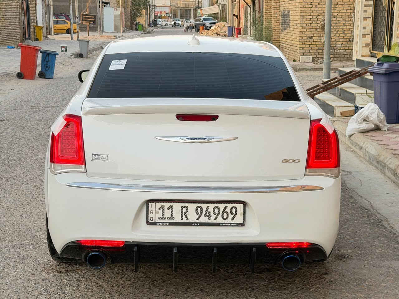 السلام عليكم ورحمه الله
كلايسلر اوباما 2015 اصل اصل محرك 3600  حره تحويل رقم بغداد الدولي مواصفات التورنك معروفه حادثه جاملغ وبنيد وبيه رشات صبغ السياره جاهزه كير محرك حداديه وتبريد منضومه توني شاده تخم تاير منضومه زنون لدات كله شغال 
 155$
 ***********📱
***********📱
 مكاني ناصريه مركز المدينه
