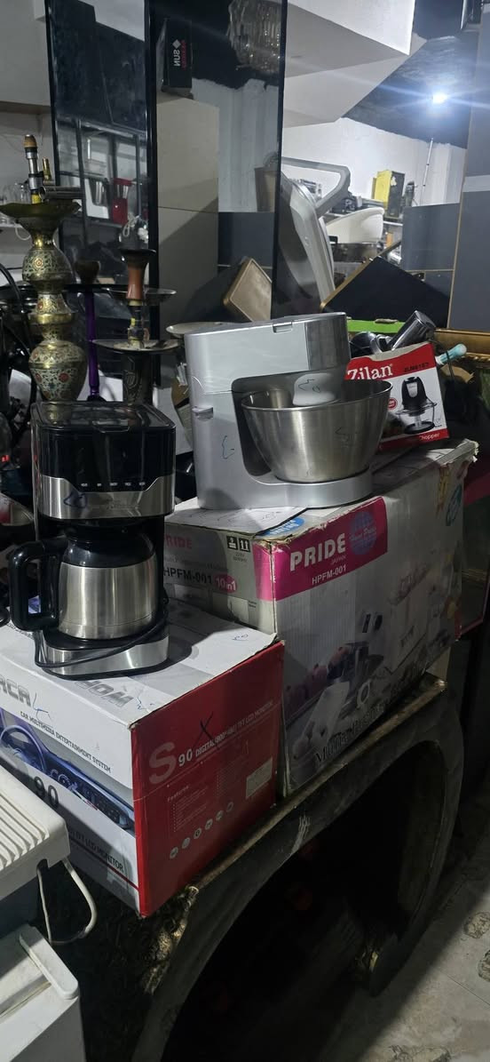 كرين فروتن كلوبليت لناف مالي محل جاسم جراني معروف ملتاي سري دف قاعد جوان بنزيخنا كارزان***********

نص مكتوب في الصور:
- چراني
- قبل ٣١ دقيقة