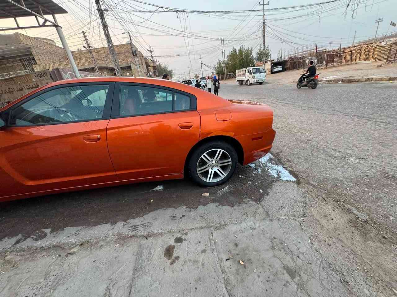 السلام عليكم جارجر مديل 11 مشمشي رقم اربيل دولي بسمي شخصيأ ابيعلك حزام صبغ + مبنيد مبدل اصلي بس ما صابغه بس مغلفه + چاملغات مبدلات ثنيهن عدك فخذه ايسر بيع شبر تعمير ما معمر على حطته حار بل جاملغ خلفي اثر خياس هم شبر بية 

سيارة بية كشنات حضن تشغيل بعد بية طخم تايرات هسه شادهن حداية مالته خلفي امامي ٩٠ 
هاي تفاصيل سيارة ***********
شراي يتصل بالخدمه عارضة 120 بية مجال نشالله
