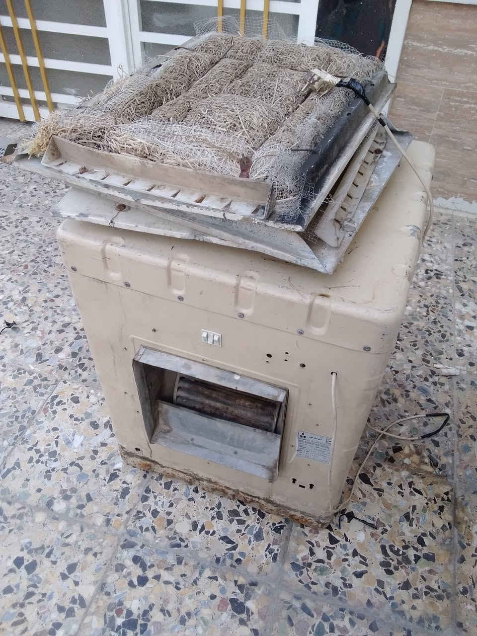 مبردة البيع ٢٥ الف مكاني الشعب ***********
