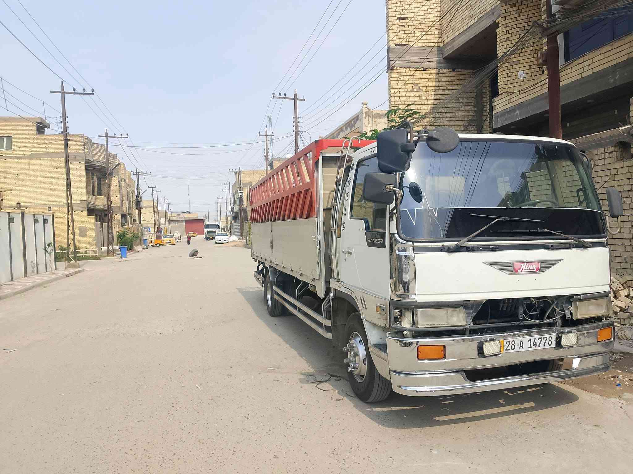 هينو • ستة وربع • موديل ٢٠٠٠