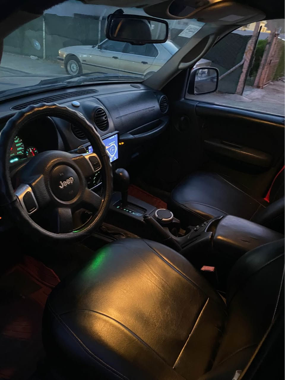 جيب ليبرتي موديل 2004 🚘🚘

سياره نضيفه كلش ✅✅

رقم نينوى سنويه جديد شرط التحويل ✅✅

كير محرك بشرط محرك حجمه v6 سعة 3.7L ✅✅

تبريد ثلج ✅✅

مكان السياره كركوك ✅✅

السعر 67 وبي مجال ✅✅

للاستفسار والتعامل بل خاص او تصال على رقم 

*********** كركوك, العراق
