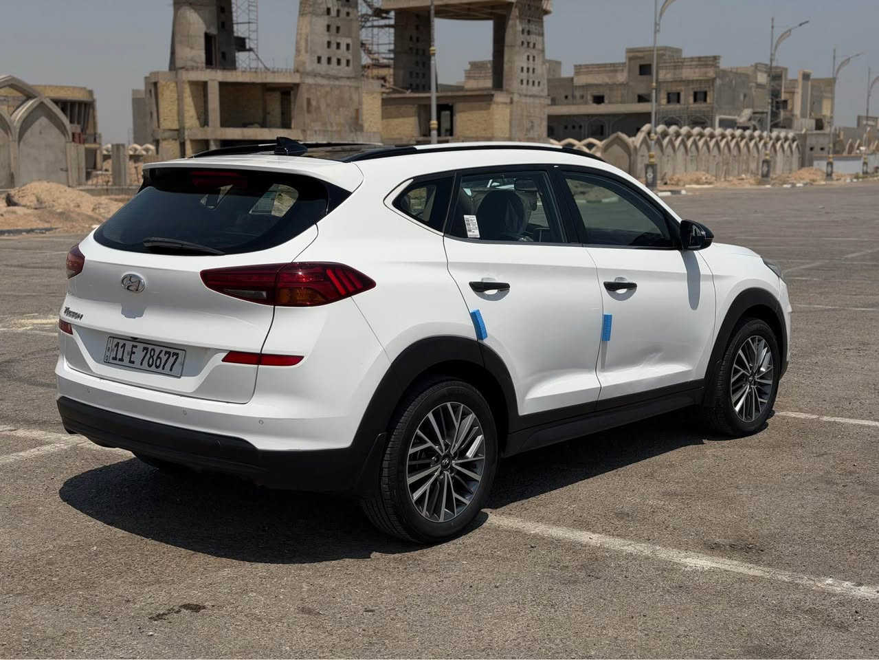 السلام عليكم
توسان للبيع فقط موديل 2020 
السعر 170 وبيها مجال بسيط
السيارة خليجية بيها قبق جنطة مبدل
وجاملغين خلفيات صبغ بدون داخل السونار موجود 
مكينة وكير كفالة وحدادية تبريد ثلج رقم بغداد تحويل ثاني يوم
مكان السيارة كربلاء *********** كربلاء, العراق
