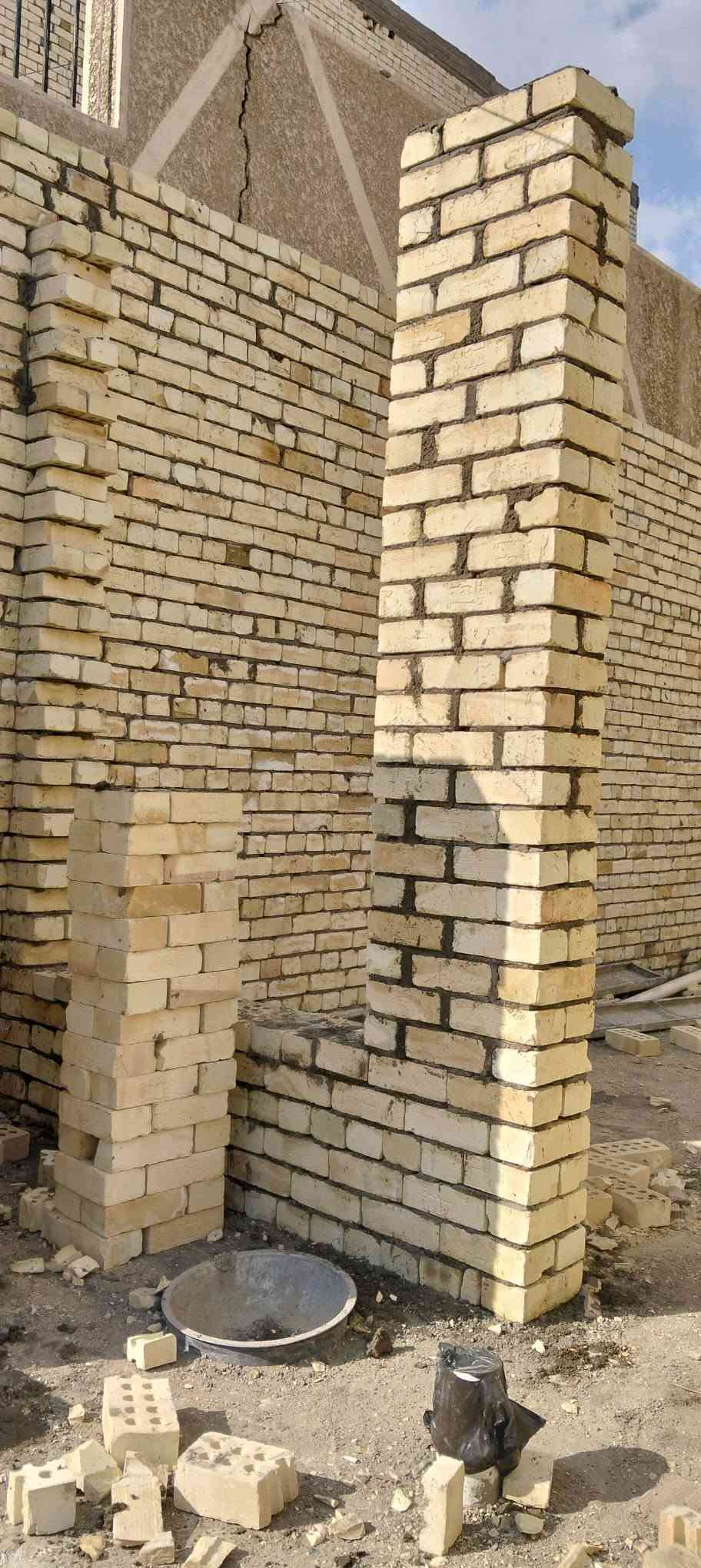 خلفه بناء مصري شغل درجه اولى استلام مهندس واسعار مناسبه والتزام بالمواعيد اشتغل ع الدبل والقطعي وكل شيء ***********
